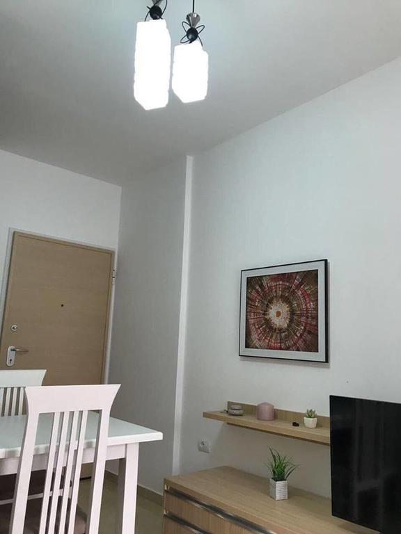 Radhima Beach Apartment-Tirana Resort Orikum Dış mekan fotoğraf