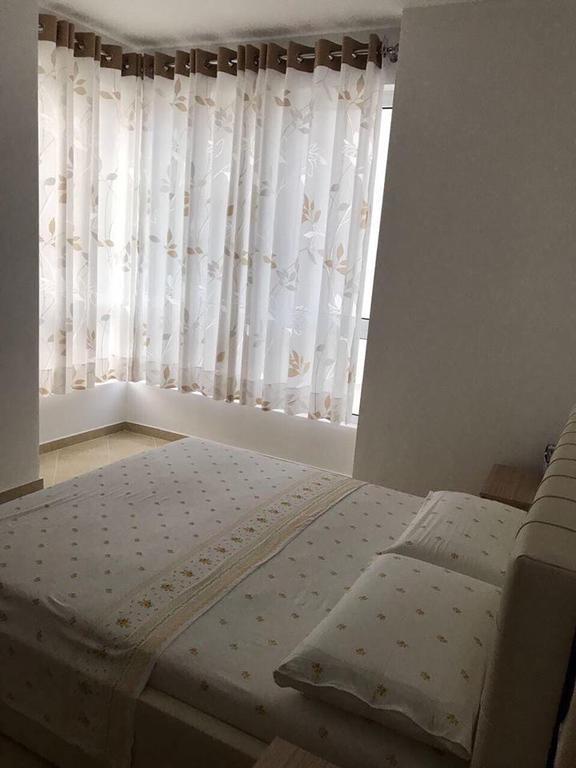 Radhima Beach Apartment-Tirana Resort Orikum Dış mekan fotoğraf